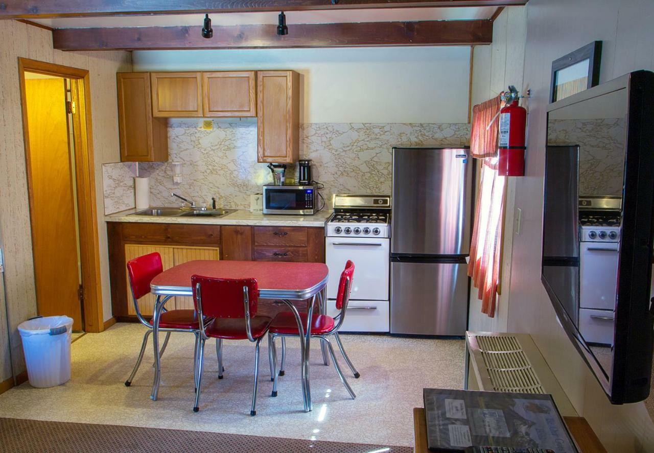 High Country Motel And Cabins Cooke City Luaran gambar