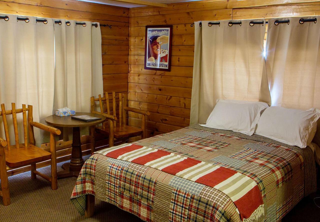 High Country Motel And Cabins Cooke City Luaran gambar